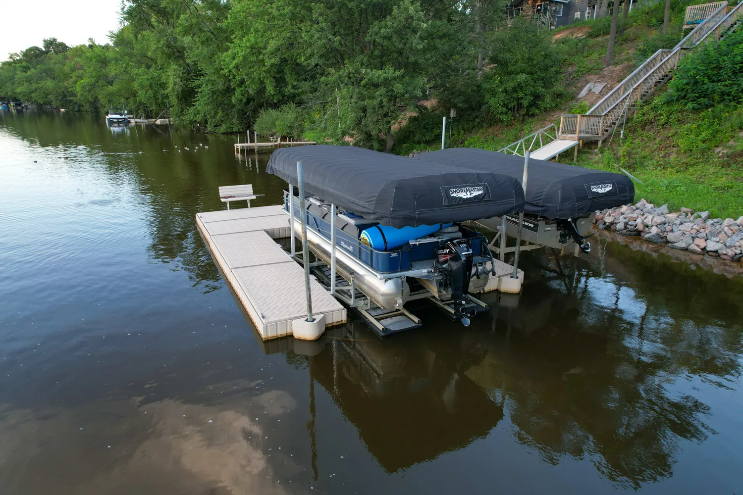 Best Floating Dock Systems for Fluctuating Water Levels | PolyDock Products